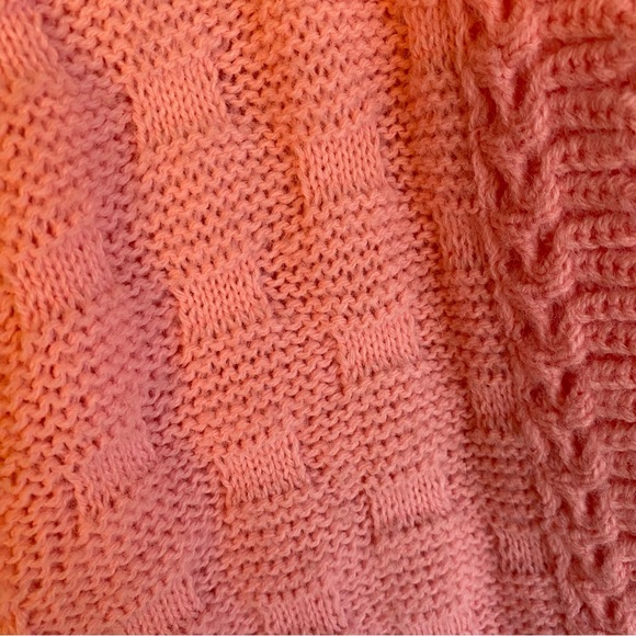 Vintage 50s Rivoli Pink Knit Cardigan - Picture 2 of 4